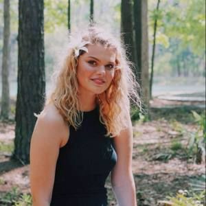 Meet your Posher, Annabelle